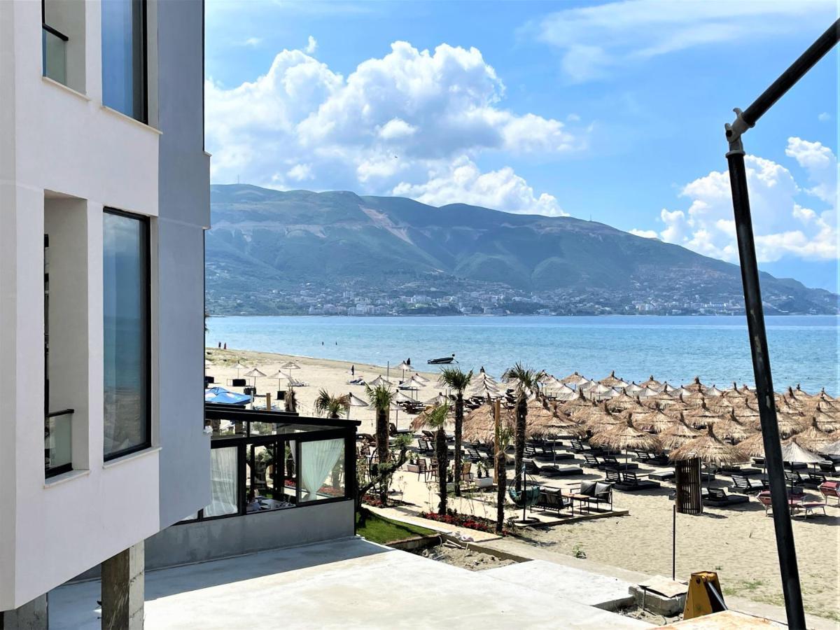 Blue Horizon Апартаменти *